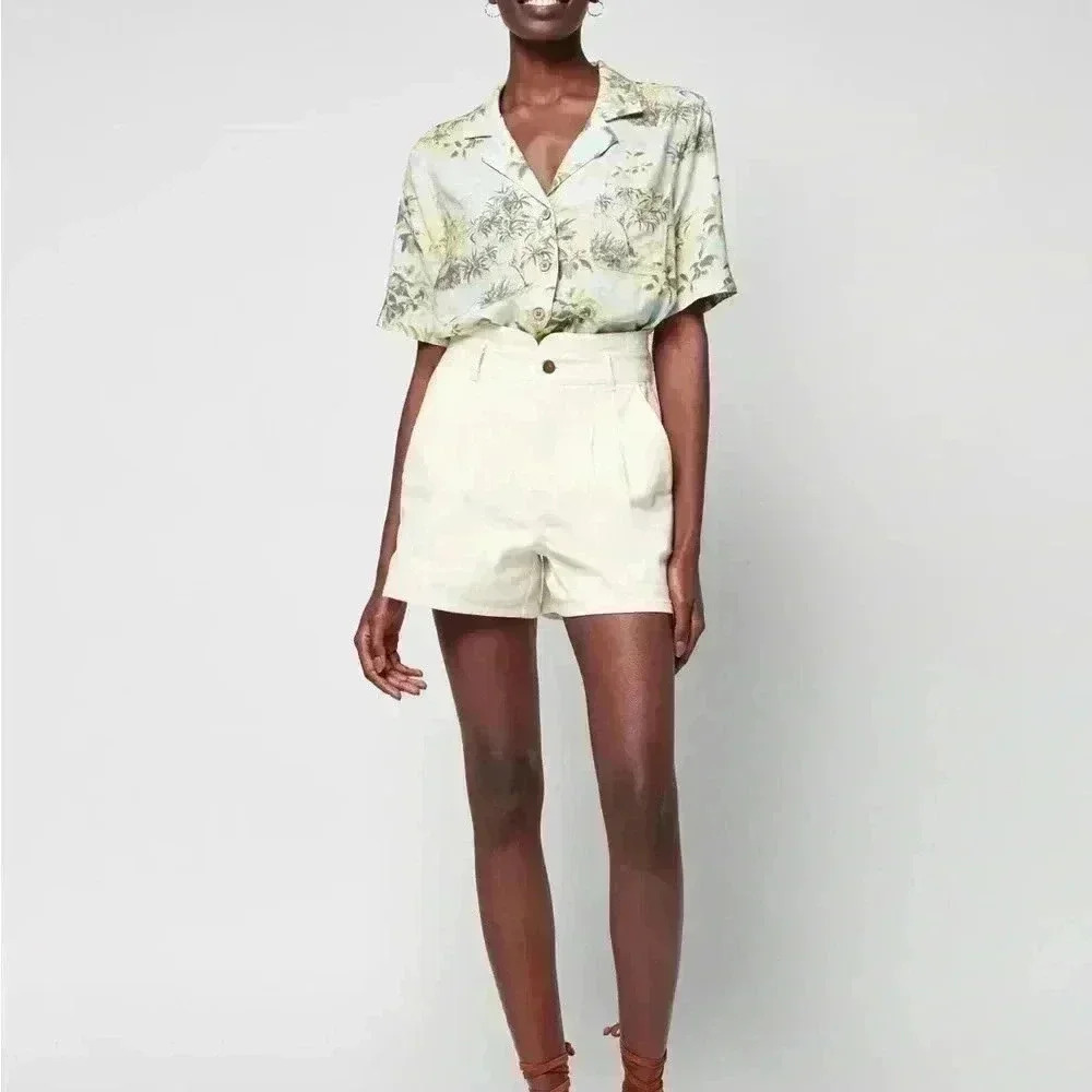 Faherty Rikki White Short Size 27